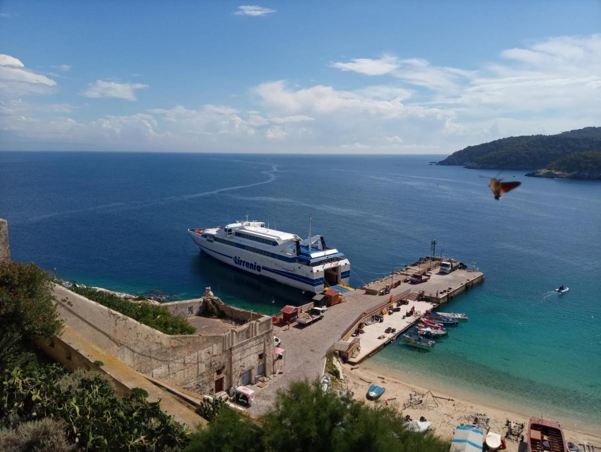 Casa Vacanze Tre Stelle Termoli Ngoại thất bức ảnh