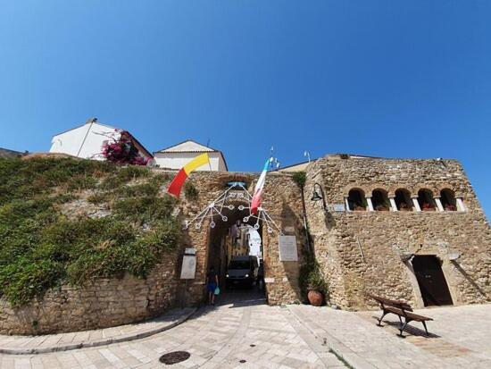 Casa Vacanze Tre Stelle Termoli Ngoại thất bức ảnh