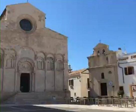 Casa Vacanze Tre Stelle Termoli Ngoại thất bức ảnh
